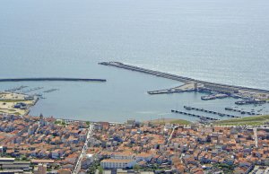 10.5 x 3.7 Metros Amarre Puerto Deportivo de Póvoa de Varzim En Venta