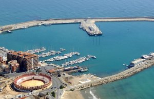 10 x 3.5 Metros Amarre Puerto Deportivo de Club Nautico Vinaros En Venta