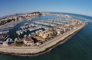 10 x 3.5 Metros Amarre Puerto Deportivo de de Denia En Venta