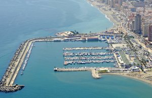 10 x 3.5 Metros Amarre Puerto Deportivo de Fuengirola En Alquiler