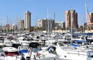 10 x 3.5 Metros Amarre Puerto Deportivo de Fuengirola En Alquiler