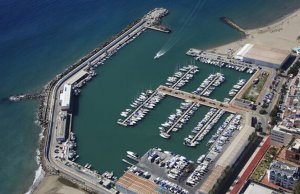 10 x 3.5 Metros Amarre Puerto Deportivo de La Bajadilla En Venta