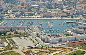 10 x 3.5 Metros Amarre Puerto Deportivo de Lagos En Venta