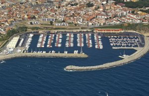 10 x 3.5 Metros Amarre Puerto Deportivo de Palamos En Venta