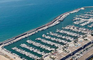 10 x 3.5 Metros Amarre Puerto Deportivo de Port Ginesta En Venta