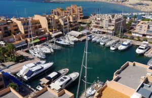 10 x 3.5 Metros Amarre Puerto Deportivo de Port of Bormes-Les-Mimosas En Venta