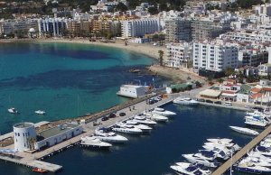 10 x 3.5 Metros Amarre Puerto Deportivo de Santa Eulalia En Alquiler