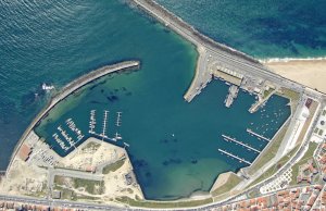 10 x 3.7 Metros Amarre Puerto Deportivo de Póvoa de Varzim En Venta