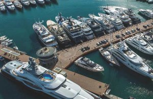 10 x 3.8 Metros Amarre Puerto Deportivo de Genova Aeroporto En Venta