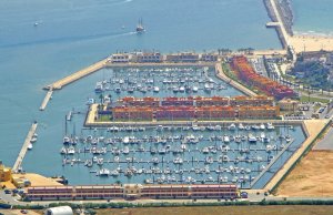 10 x 4 Metros Amarre Puerto Deportivo de Portimao En Venta