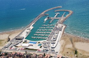 10 x 4 Metros Amarre Puerto Deportivo de Segur de Calafell Amarre Puerto Deportivo des En Alquiler