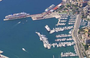 11 x 3.5 Metros Amarre Puerto Deportivo de Club de Mar En Venta