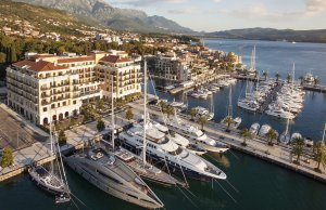 11 x 4 Metros Amarre Puerto Deportivo de Porto Montenegro En Venta