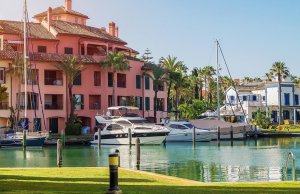 12 Metros Amarre Puerto Deportivo de Sotogrande