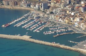 12 x 4.5 Metros Amarre Puerto Deportivo de Ampolla En Venta