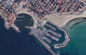 12 x 4 Metros Amarre Puerto Deportivo de Club Maritimo San Antonio de la Playa En Venta