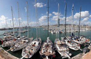 14 x 4.5 Metros Amarre Puerto Deportivo de Pantalan del Mediterraneno Palma En Venta