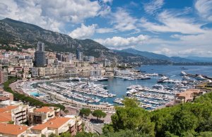 17 x 5 Metros Amarre Puerto Deportivo de Hercules Monaco En Venta