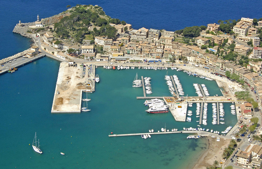 20 x 5 Metros Amarre Puerto Deportivo de Puerto de Soller Puerto Deportivo de Tramontana En Venta