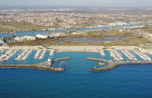 10 x 3.5 Metros Amarre Puerto Deportivo de Porto Turistico di Roma For Sale