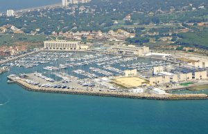 23 x 5.8 Metros Amarre Puerto Deportivo de Sherry En Venta