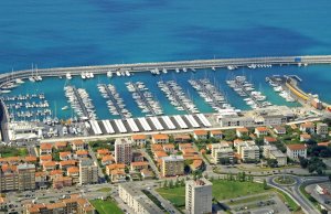 24 x 6.5 Metros Amarre/Puerto Deportivo De Cala de' Medici en Venta