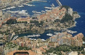 25 X 7 Metros Amarre Puerto Deportivo de Fontvielle Monaco En Venta