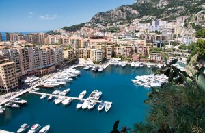 8 X 3 Metros Amarre Puerto Deportivo de Fontvielle Monaco En Venta