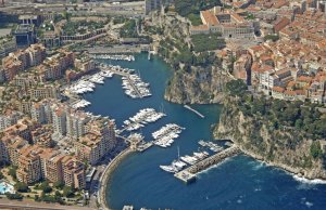 8 X 3 Metros Amarre Puerto Deportivo de Fontvielle Monaco En Venta