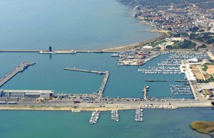 28 x 8 Metros Amarre Puerto Deportivo de Sant Carles En Venta