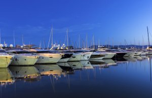 29 x 7 Metros Amarre Puerto Deportivo de Port Vauban En Alquiler
