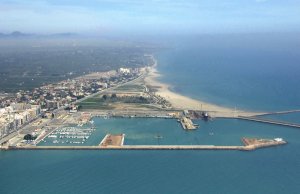 30 x 6 Metros Amarre Puerto Deportivo de Burriananova En Venta