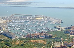 5 x 2.2 Metros Amarre Puerto Deportivo de Sherry En Venta