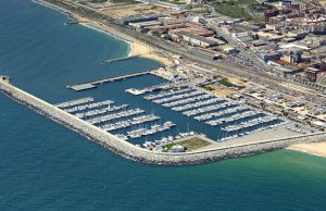 7 x 2.5 Metros Amarre Puerto Deportivo de Port Mataro En Venta