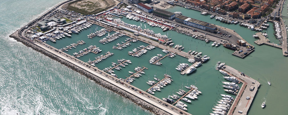 Puerto Deportivo de di Cesari - Amarres en Venta