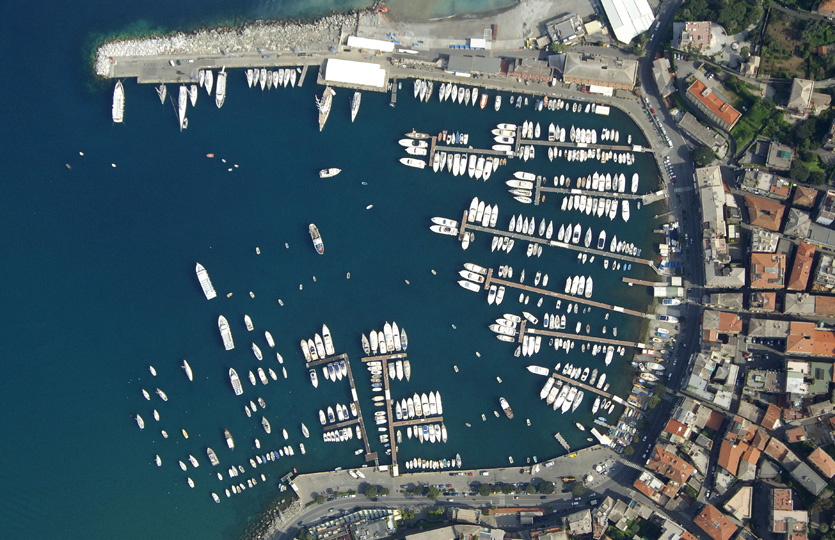 Puerto Deportivo de Porto Santa Margherita - Amarres en Venta