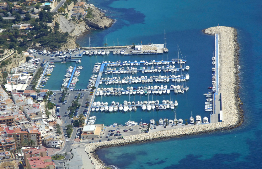 Puerto Deportivo de Club Nautico Moraira - Amarres en Venta