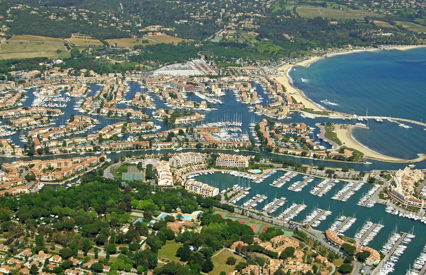 Puerto Deportivo de Port Grimaud - Amarres en Venta