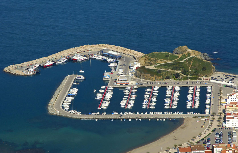 Amarre Puerto Deportivo de Llanca